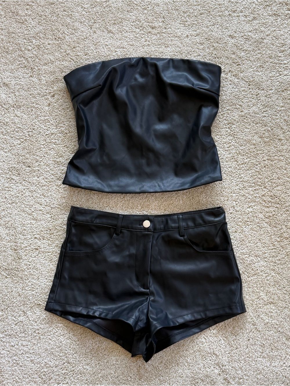 2- Piece Set - superdown Faux Leather Tube Top & Shorts - Picture 2 of 6